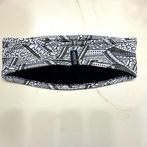 Kerrits equestrian head band.